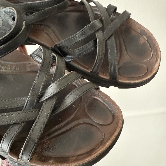 Keen Naples strappy leather sandals - Picture 4 of 8